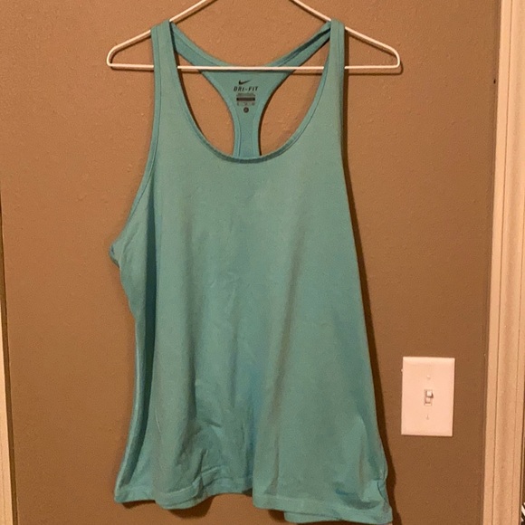 Nike dri fit tank - Picture 1 of 1